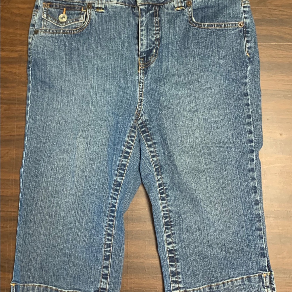Bass & Co capris jeans Great condition